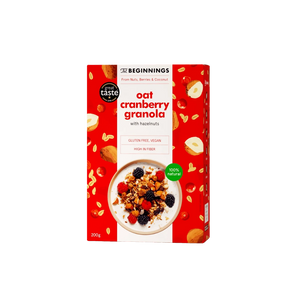 Granola su šaltyje džiovintomis spanguolėmis, lazdynų riešutais ir linų sėmenimis, 200 g.