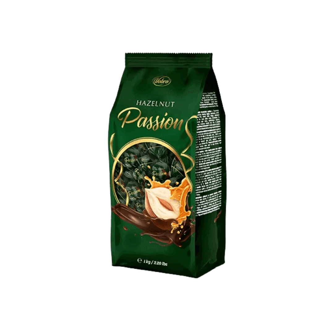„Hazelnut Passion“ – pienišku šokoladu glaistyti pralinai su lazdyno riešutų kremu ir visu lazdyno riešutu pakuotė