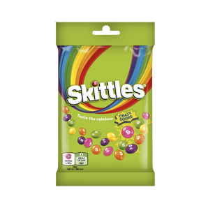 „Skittles Crazy Sours“ – rūgštūs vaisių skonio kramtomieji saldainiai, 95 g pakuotė, tinkami veganams.