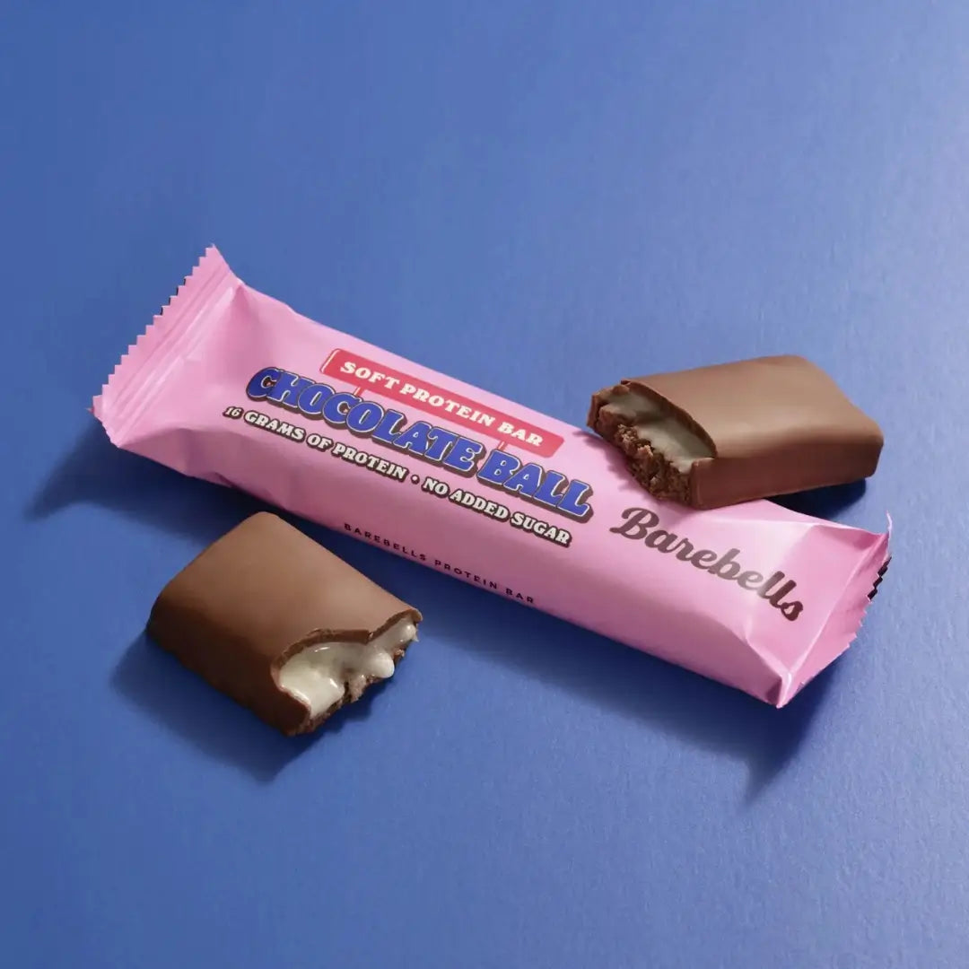 Proteininis batonėlis šokoladukas su šokoladinių įdaru, be cukraus