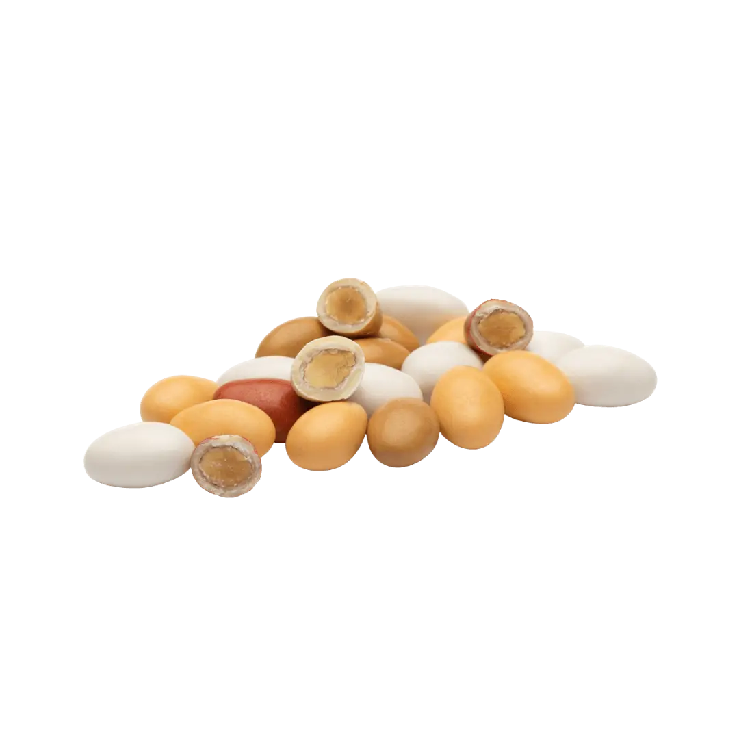 „Žara“ traškūs migdolai baltajame šokolade su karamelės, romo, konjako ir amareto skoniais, 1 kg pakuotė.